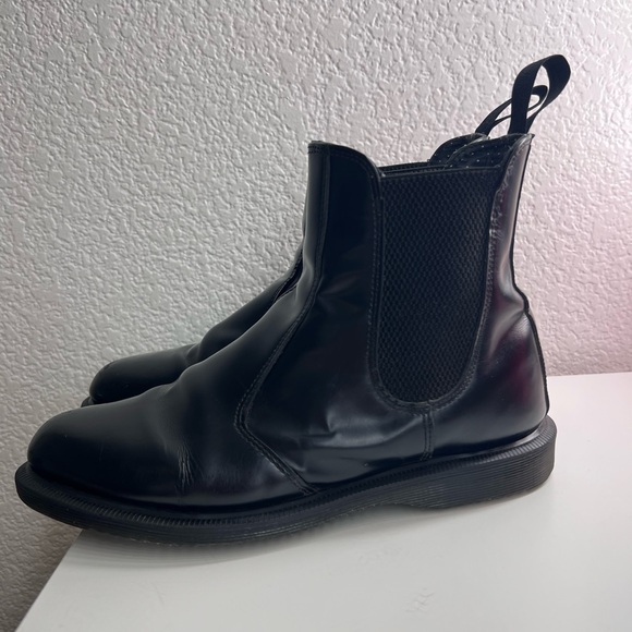Dr Martens Flora Smooth Black Leather Boots 9 - Picture 2 of 8